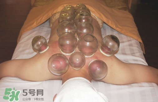 真空拔罐拔出水泡來(lái)是怎么回事？真空拔罐的正確使用方法