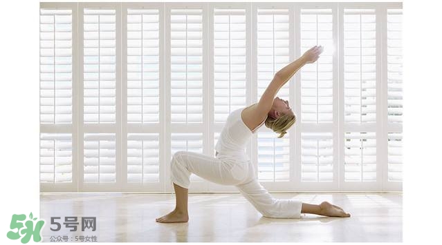 產(chǎn)后瑜伽有用嗎？產(chǎn)后做瑜伽能不能減肥？