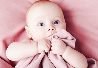 寶寶說話早晚和智力有關(guān)系嗎？寶寶說話晚怎么辦？