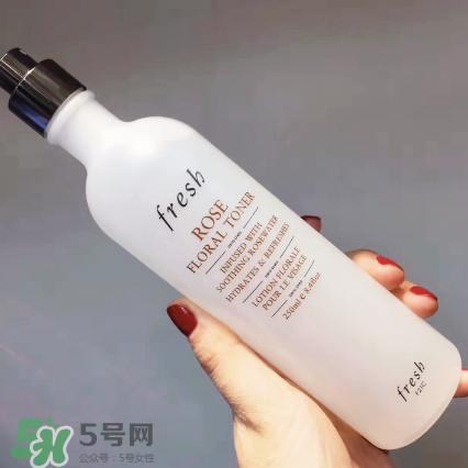 馥蕾詩玫瑰水好用嗎 馥蕾詩玫瑰潤澤保濕花水評測 馥蕾詩玫瑰水好用嗎 馥蕾詩玫瑰潤澤保濕花水評測