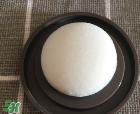 發(fā)際線粉傷頭發(fā)嗎？發(fā)際線粉危害大盤點