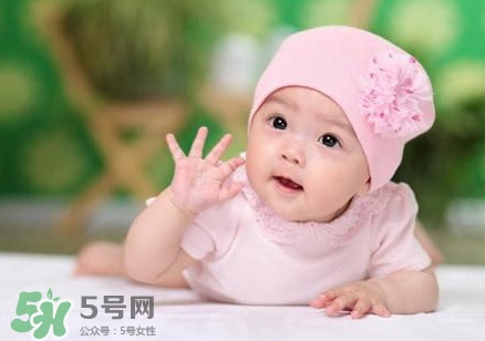 寶寶發(fā)燒抽搐正常嗎？寶寶發(fā)燒抽搐怎么辦？