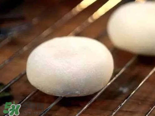 冰皮月餅為什么會裂？冰皮月餅開裂的原因