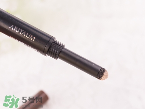 臥蠶筆什么顏色好？挑選正確的臥蠶筆顏色