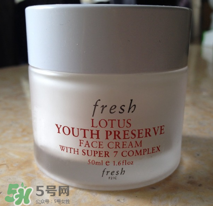 fresh馥蕾詩睡蓮滋潤活顏面霜適合什么膚質 怎么樣