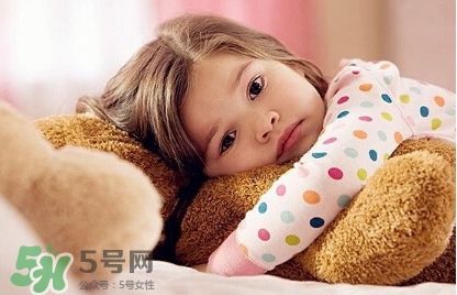 寶寶發(fā)燒出汗后可以洗澡嗎？寶寶發(fā)燒出汗好嗎？