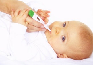 寶寶發(fā)燒睡著了還要物理降溫嗎-怎么降溫？