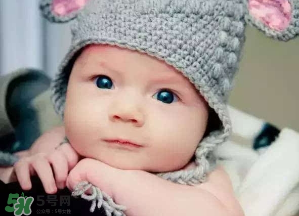 寶寶的長(zhǎng)相由什么決定-遺傳誰(shuí)的 寶寶的長(zhǎng)相由什么決定-遺傳誰(shuí)的