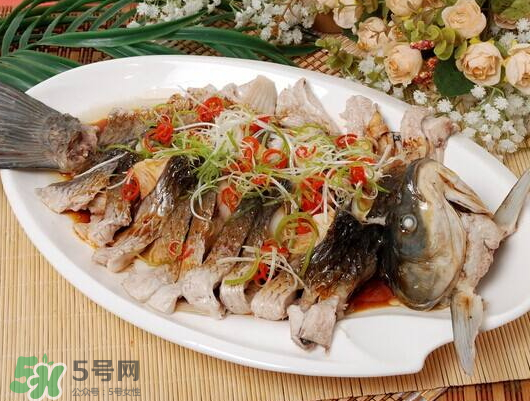 鰱魚可以清蒸嗎？清蒸鰱魚怎么做好吃？