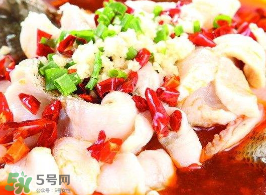 鱸魚可以做酸菜魚嗎？鱸魚可以做水煮魚嗎？