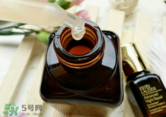 雅詩蘭黛小棕瓶精華怎么樣_好用嗎 雅詩蘭黛小棕瓶精華怎么樣_好用嗎