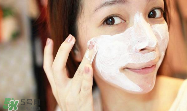 面膜會不會是細菌培養(yǎng)基地？不同質(zhì)地的面膜有什么區(qū)別