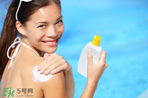 皮膚白不怕曬就不需要涂防曬？關于防曬的謠言