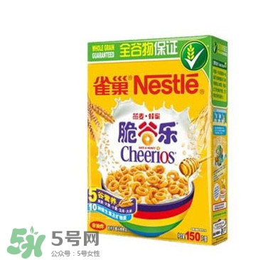 雀巢脆谷樂(lè)是膨化食品嗎？雀巢脆谷樂(lè)可以干吃嗎