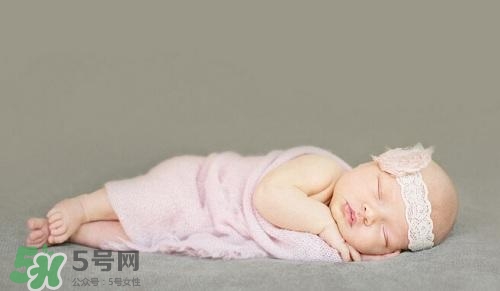 勒博耶分娩法的具體步驟是什么？勒博耶分娩法有哪些優(yōu)點？