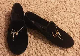 gz鞋子專柜正品多少錢？gz鞋子一般多少價位？