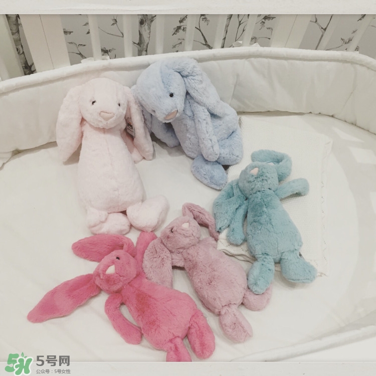 在國(guó)外生寶寶是怎樣的過(guò)程與體驗(yàn) 在國(guó)外生寶寶是怎樣的過(guò)程與體驗(yàn)