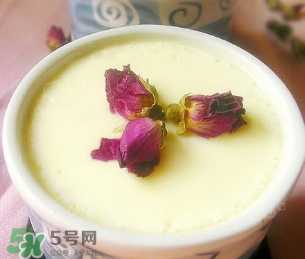 助產(chǎn)食物有哪些？孕婦生孩子時(shí)吃點(diǎn)什么？