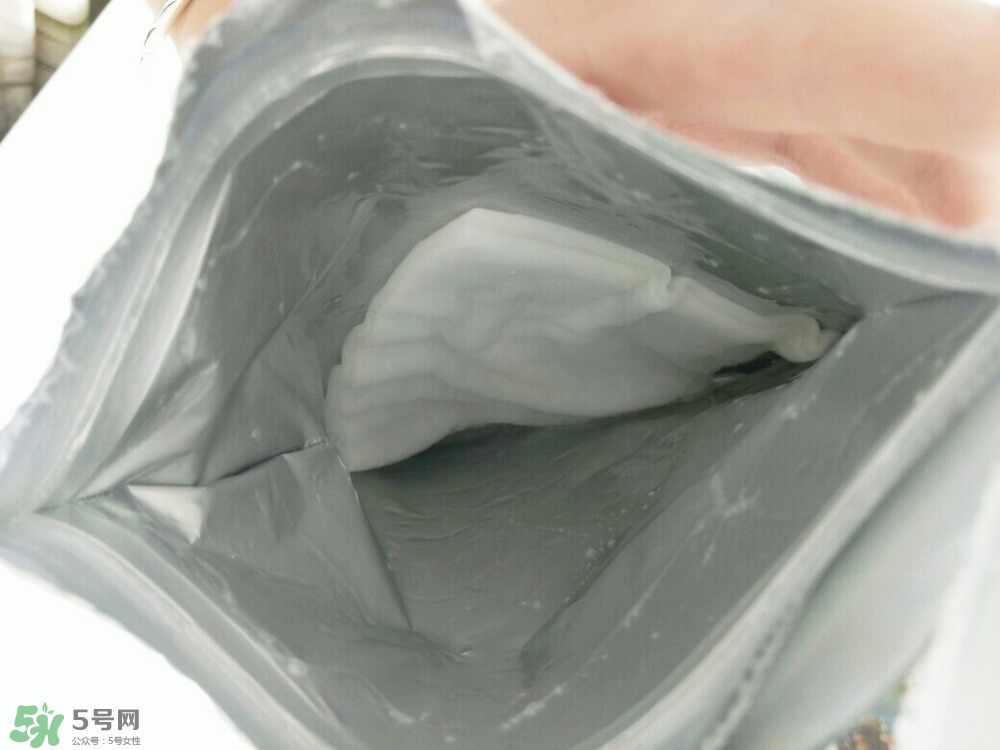 高絲嬰兒肌面膜免洗嗎 高絲嬰兒肌面膜用后要洗嗎 高絲嬰兒肌面膜免洗嗎 高絲嬰兒肌面膜用后要洗嗎