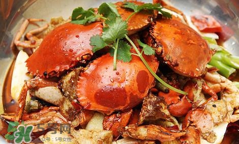 香辣蟹怎么做最好吃？香辣蟹怎么處理螃蟹？