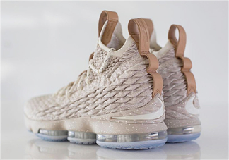 nike lebron 15 ghost實(shí)物細(xì)節(jié)怎么樣？