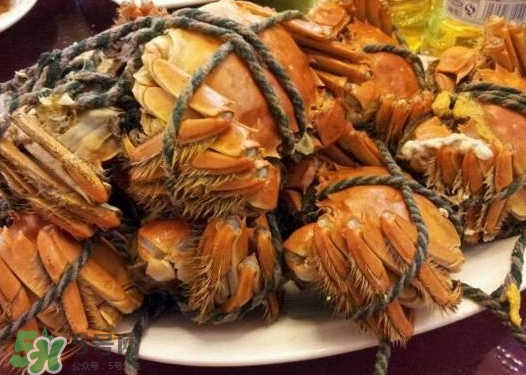 凍螃蟹蒸之前需要解凍嗎？凍螃蟹蒸多長時(shí)間？