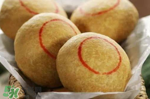 月餅皮可以用低筋面粉嗎？月餅皮用什么面粉？