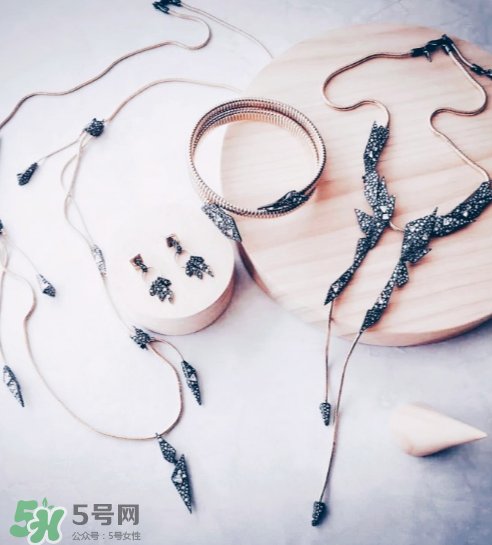 alexis bittar是什么牌子？alexis bittar是什么檔次？