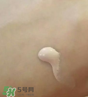 泊泉雅bb霜怎么樣？泊泉雅bb霜多少錢一瓶？