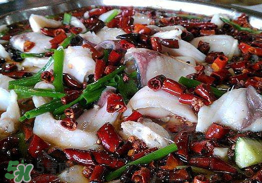 水煮魚可以放什么蔬菜？水煮魚可以放香菇嗎？