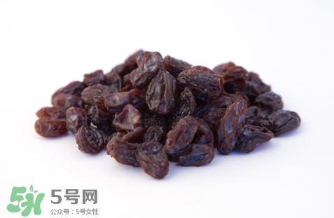 西梅干真的能解決便秘嗎？西梅干怎么吃治便秘？