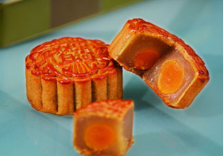 月餅皮可以用低筋面粉嗎？月餅皮用什么面粉？