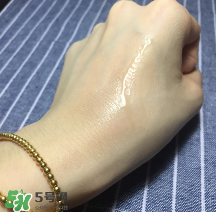 雪花秀潤燥精華適合什么膚質(zhì)？