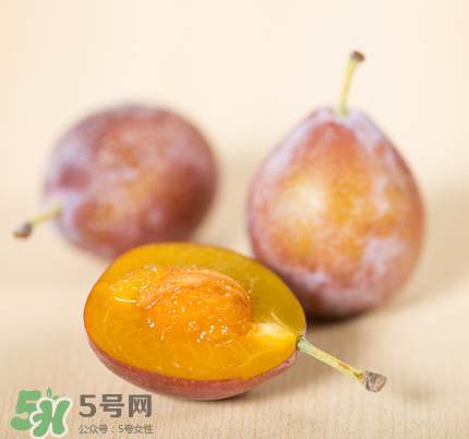 西梅吃多了上火嗎？西梅吃多了會(huì)拉肚子嗎？