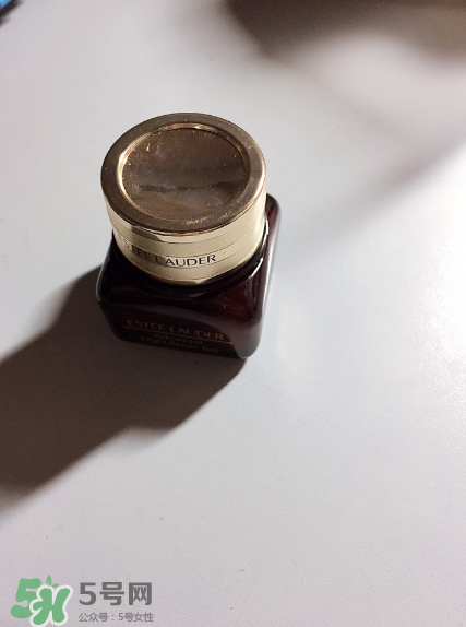 雪花秀眼霜和雅詩(shī)蘭黛眼霜哪個(gè)好？