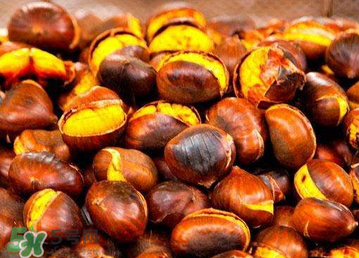 烤板栗用烤箱烤多久？生板栗放烤箱要烤多久？