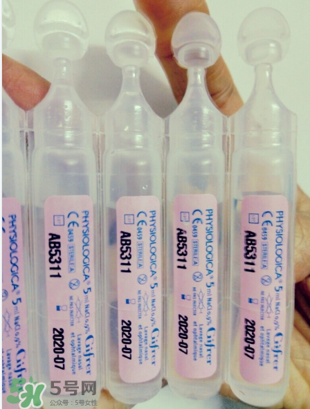 生理鹽水能泡隱形眼鏡嗎？生理鹽水能泡美瞳嗎？