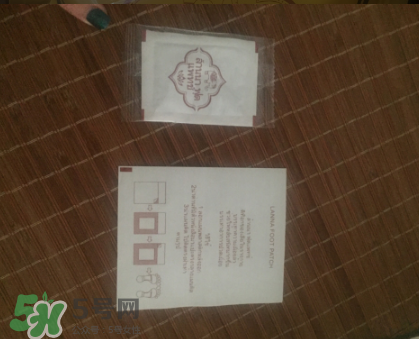 蘭納足貼真假怎么鑒別？蘭納足貼真假對比