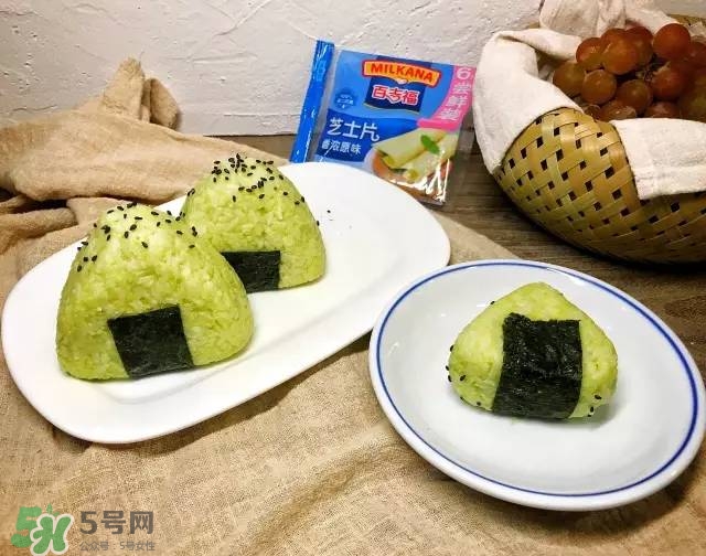 牛油果沙拉怎么做？牛油果沙拉用什么醬？