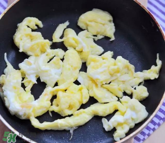 牛油果沙拉怎么做？牛油果沙拉用什么醬？