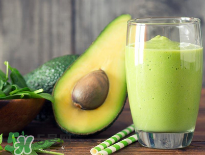 牛油果果汁可以放多久？牛油果果汁隔夜了還能吃嗎？