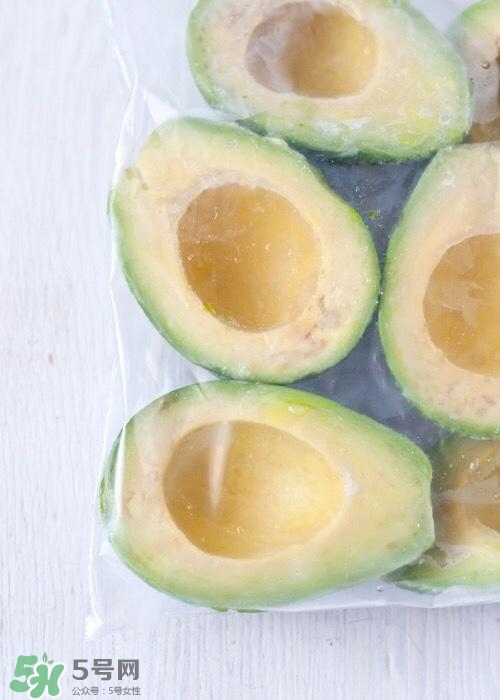 牛油果隔夜了還能吃嗎？牛油果可以冷凍保存嗎？