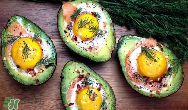 寶寶吃牛油果怎么吃-禁忌-食譜大全