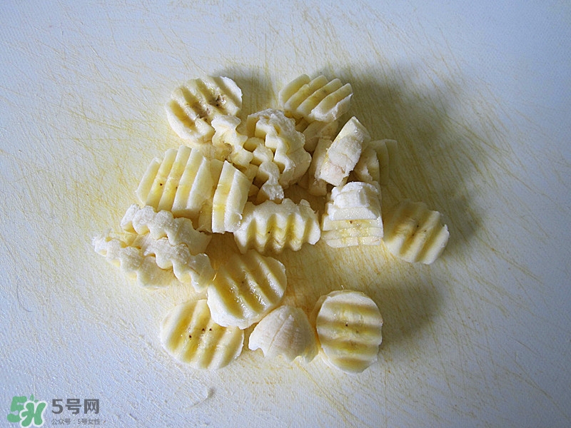 牛油果沙拉怎么做？牛油果沙拉用什么醬？