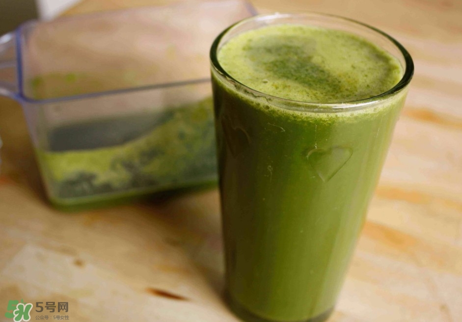 牛油果果汁怎么做？牛油果和什么榨汁好喝？