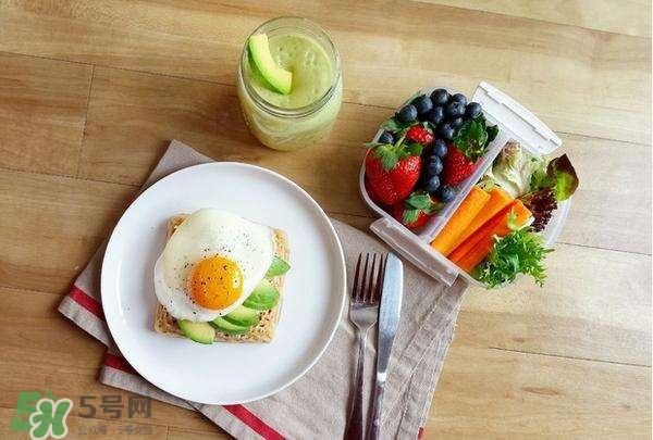 牛油果晚上可以吃嗎？牛油果晚上吃會胖嗎？