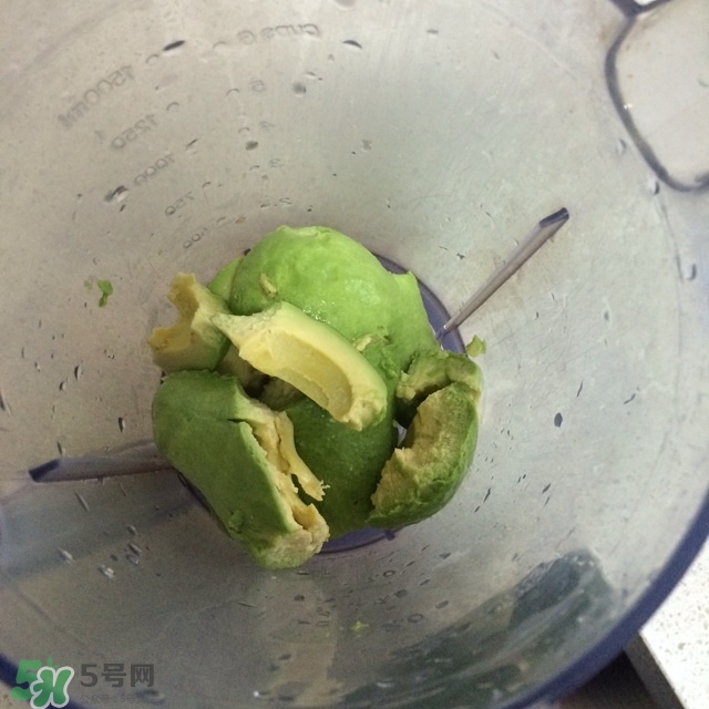 牛油果奶昔怎么做？牛油果奶昔的功效
