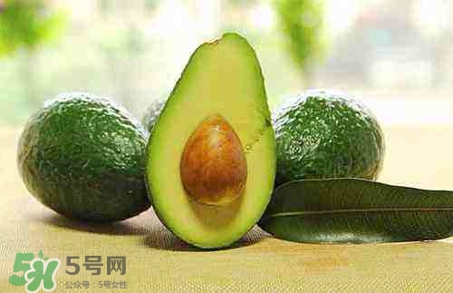 牛油果生的能吃嗎？牛油果怎么催熟快？