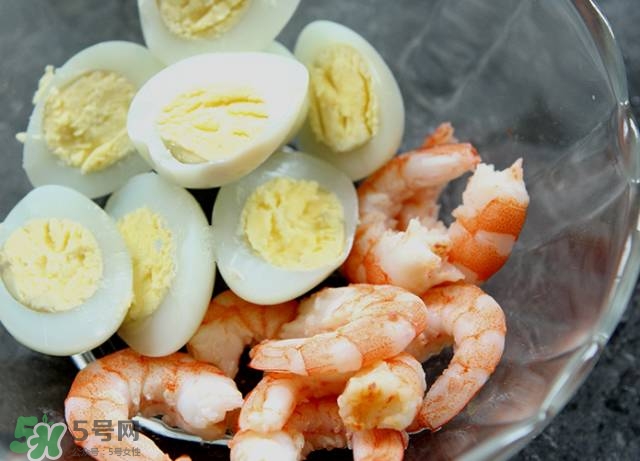 牛油果沙拉怎么做？牛油果沙拉用什么醬？