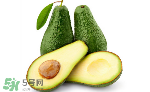 寶寶吃牛油果要蒸熟嗎？寶寶吃牛油果會(huì)便秘嗎？